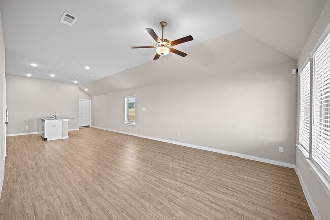 Building Photo - 8154 Royal Breeze Dr