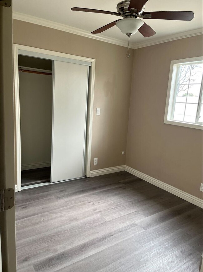 Building Photo - 3-bedrooms 2-bathrooms House for rent in Covina