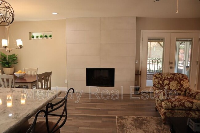 Building Photo - 26618 S Pear Tree Dr