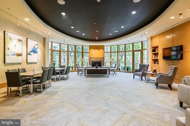 Building Photo - 11700 Old Georgetown Rd