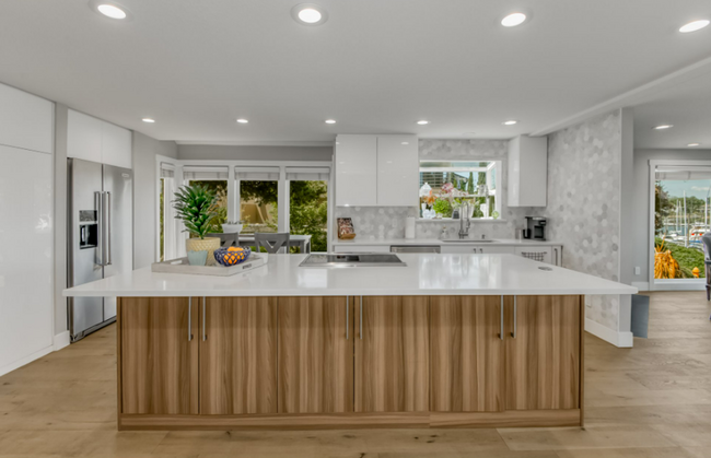 Building Photo - Modern 3-Bedroom Waterfront Escape – River...