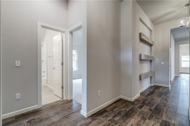 Building Photo - 6601 NW 150th Terrace