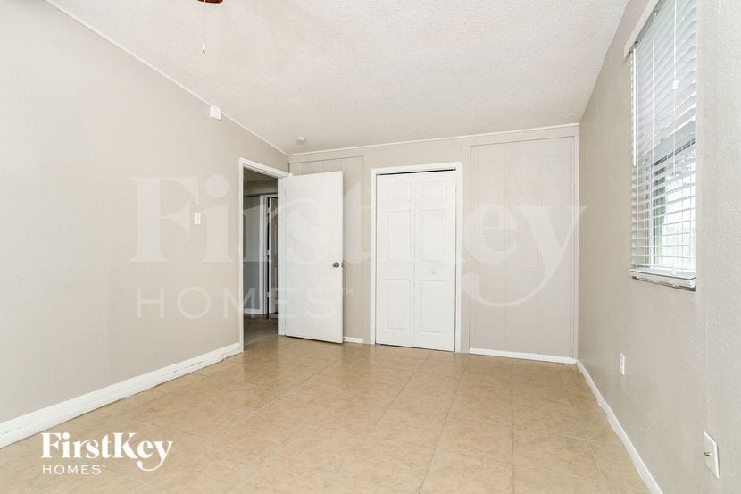 Building Photo - 2225 Flamingo Ave