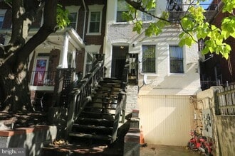 Building Photo - 3545 10th St NW