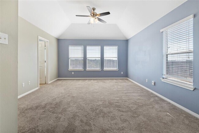 Building Photo - 700 Mandarin Flyway