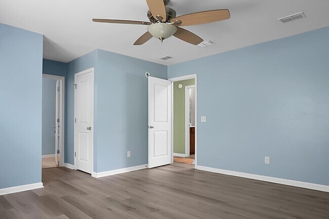 Building Photo - 243 Oglethorpe Cir