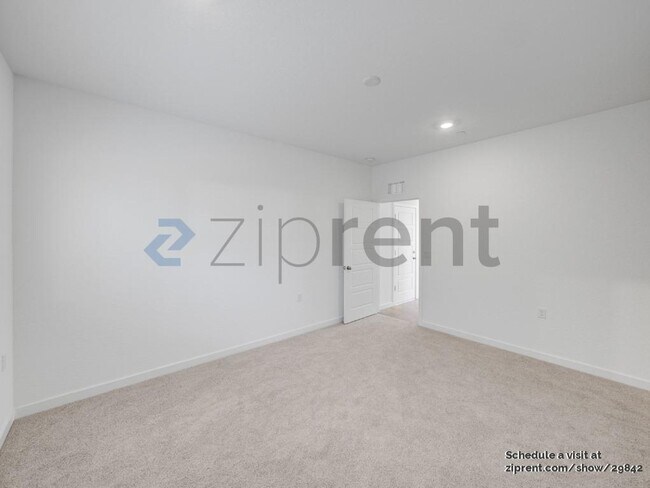 Building Photo - 7225 E Amherst Ave
