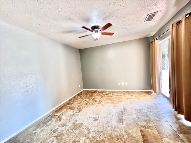 Building Photo - 19319 Cypress Bay Dr