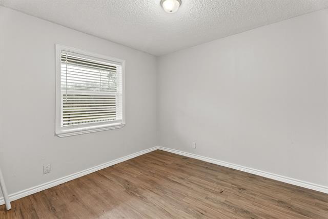 Building Photo - 429 Johnson St