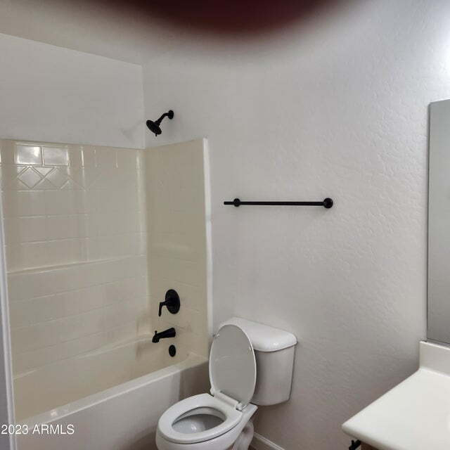 Building Photo - Riata West Home