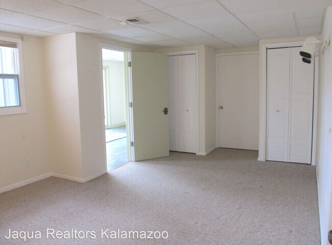 Building Photo - 5 br, 3.5 bath House - 5251 Colony Woods D...