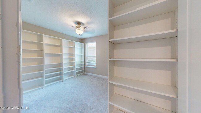 Building Photo - 614 Tintamarre Dr