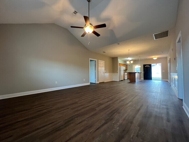 Building Photo - 104 Bull Bay Dr