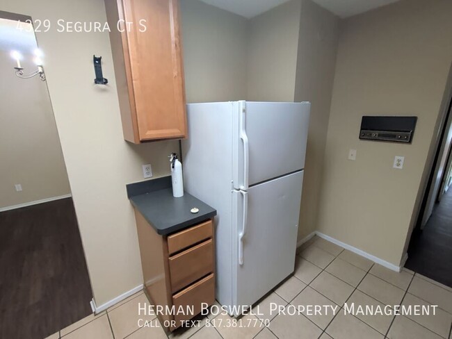 Building Photo - 4329 Segura Ct S