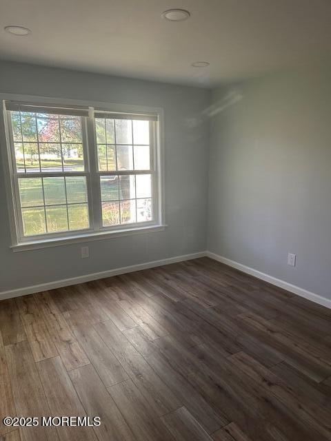 Building Photo - 15 White Oak Ct