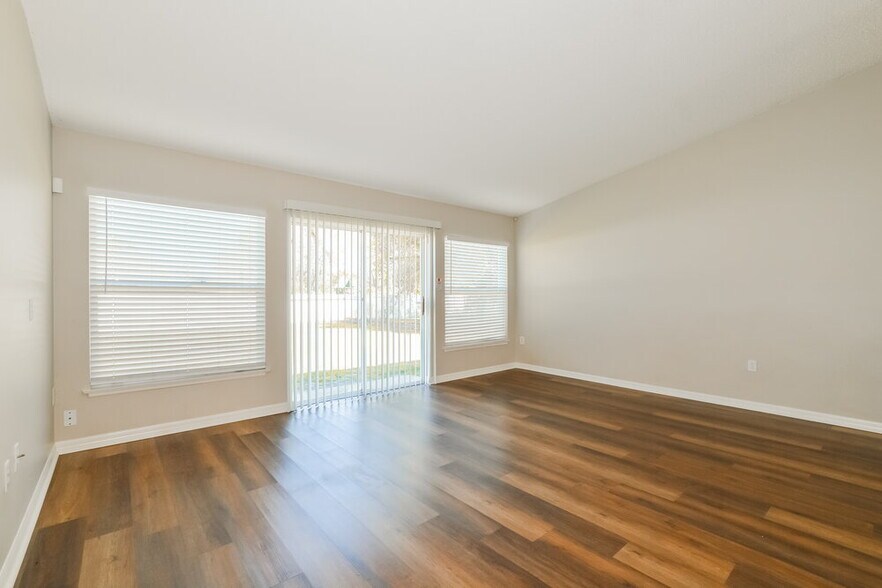 Building Photo - 232 Tiffany Ct