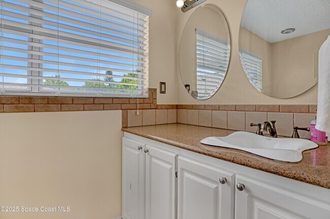 Building Photo - 2479 Long Sandy Cir