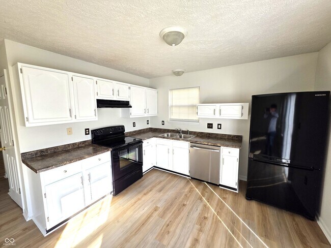 Building Photo - 11329 Smoothbark Dr