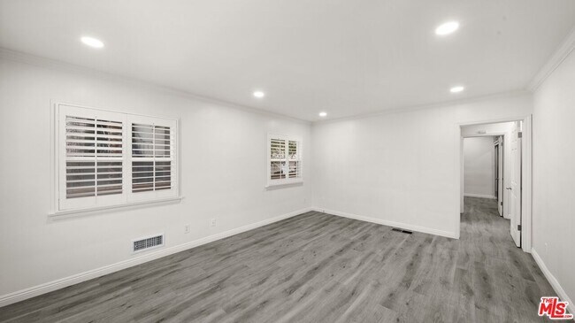 Building Photo - 6311 S La Tijera Blvd