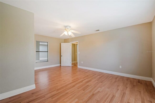 Building Photo - 1503 Lund Ave