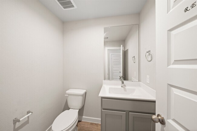 Building Photo - 13015 Braelich Loch Dr