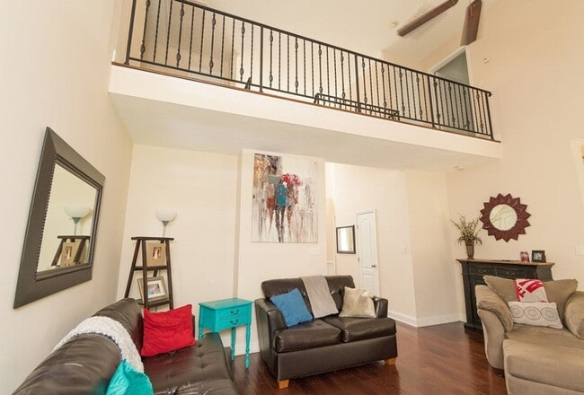 Building Photo - Beautiful Home in Evans!