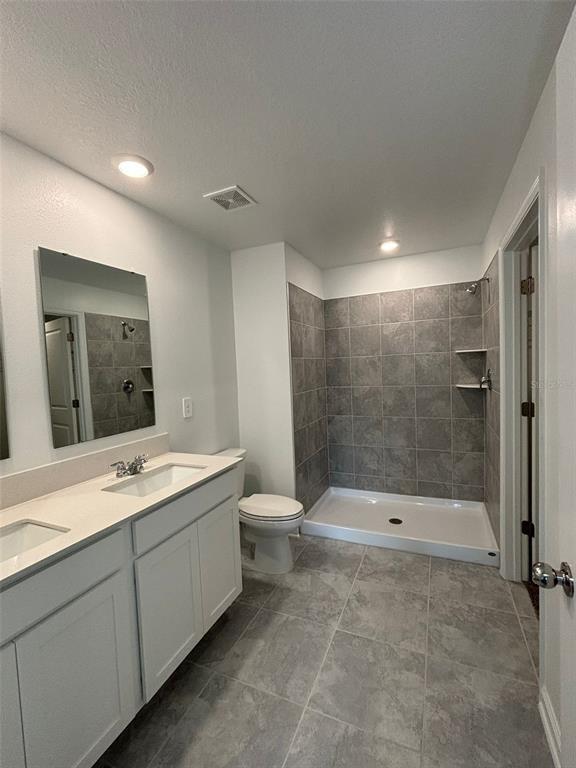 Building Photo - 655 Daring Dr