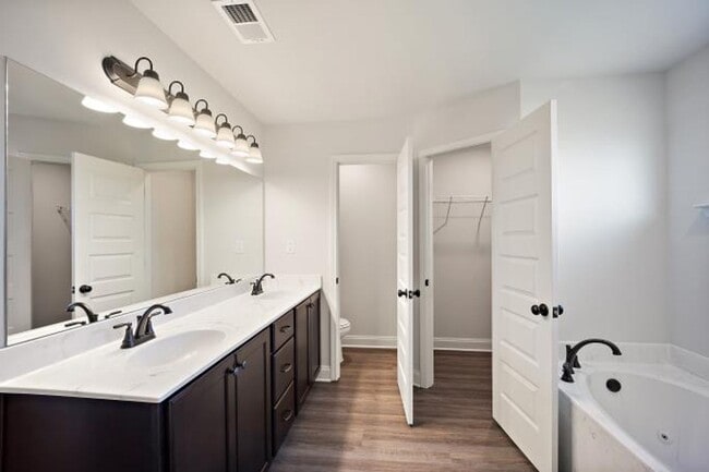 Building Photo - 13836 Molly Madeline Ln