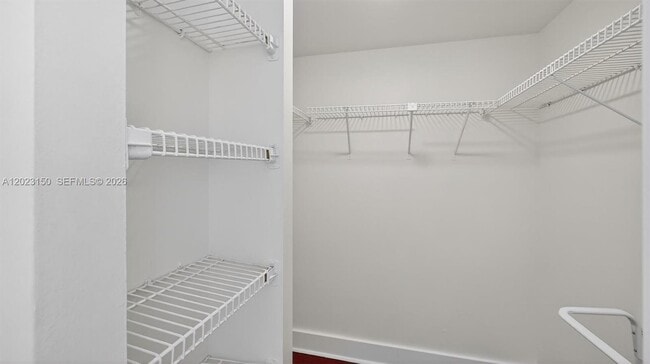 Building Photo - 20335 W Country Club Dr