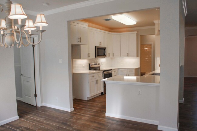 Building Photo - RENOVATED 3-BEDROOM IN REDLAND RANCH, NORT...