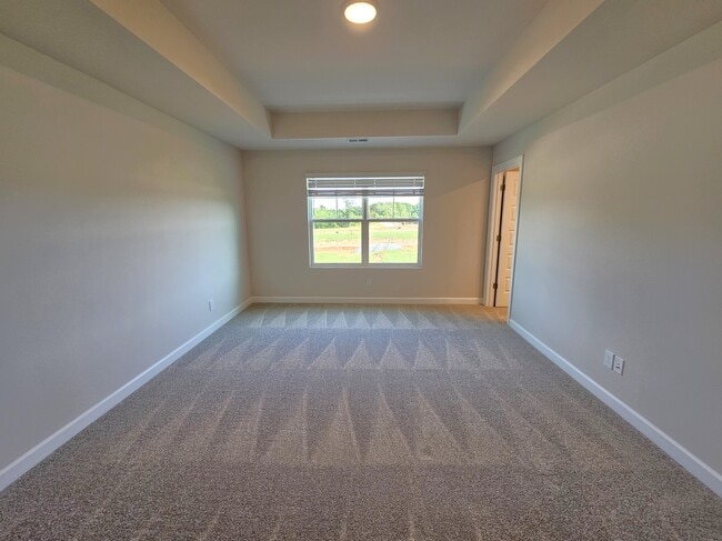 Building Photo - 1522 Yellowwood Ct