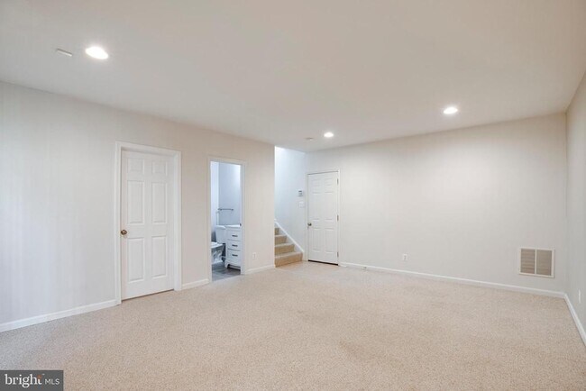 Building Photo - 5097 Pale Moon Way