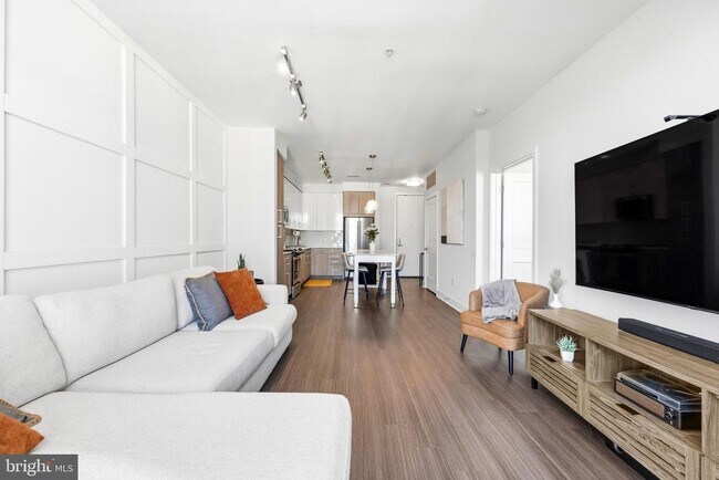 Building Photo - 145 Riverhaven Dr