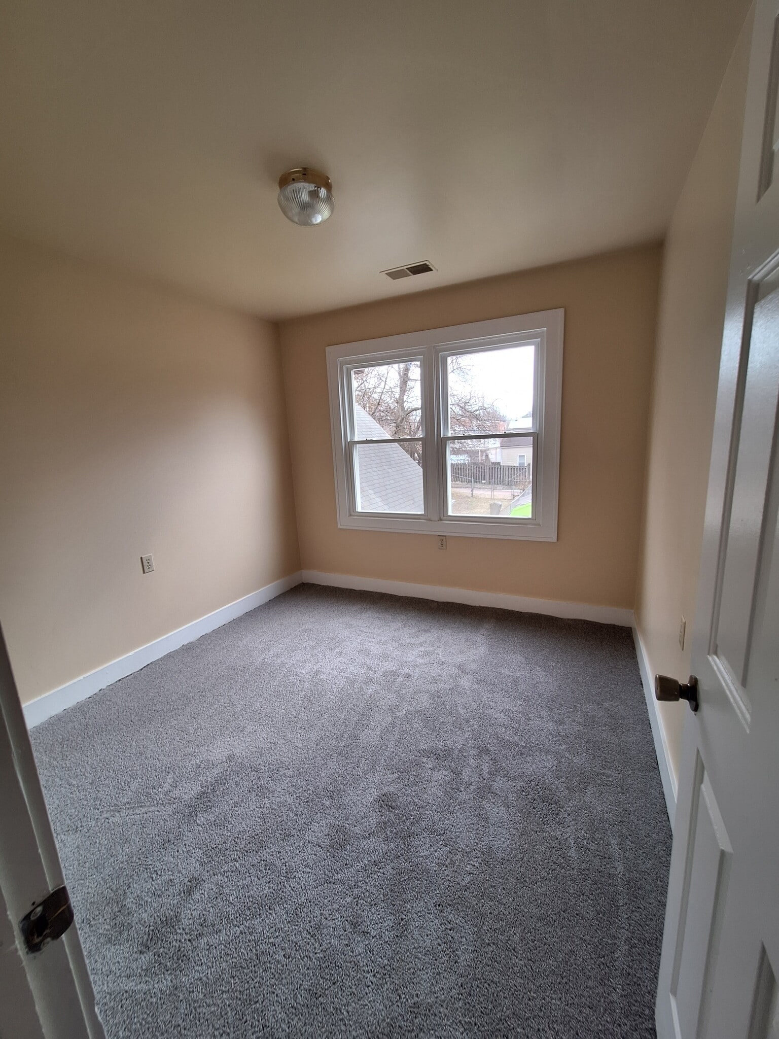 Building Photo - 1550 Gallagher St