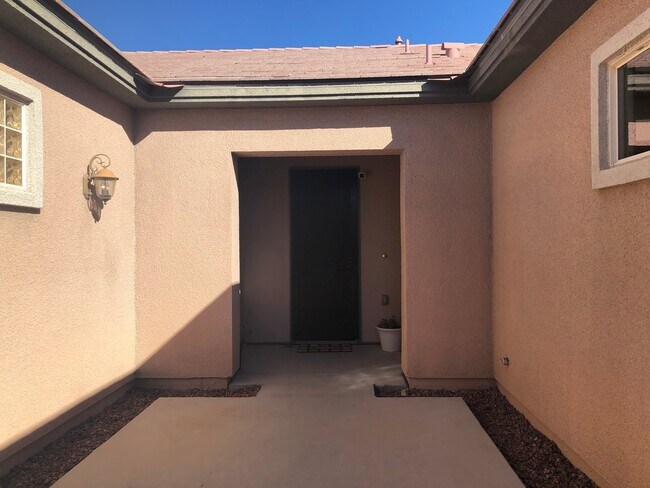 Building Photo - Aliante 1 Story 3 Bedroom + Casita, Pool & Spa