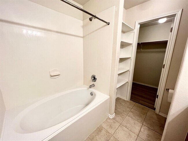 Building Photo - 147 Wildfire Cove