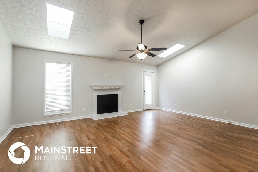 Building Photo - 6613 Moorhampton Dr