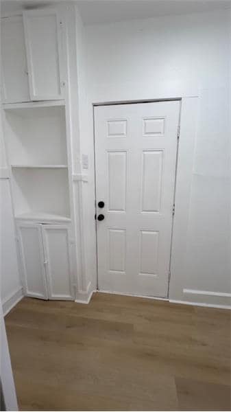 Building Photo - 1613 Live Oak Ave