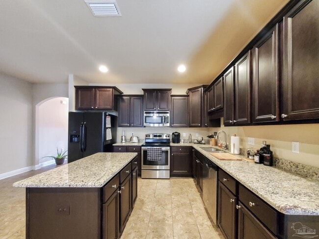 Building Photo - 9786 Brookstone Way