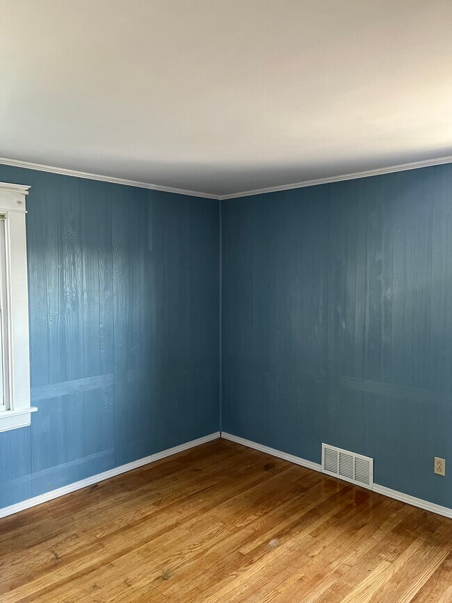 Building Photo - 679 Colvin Blvd