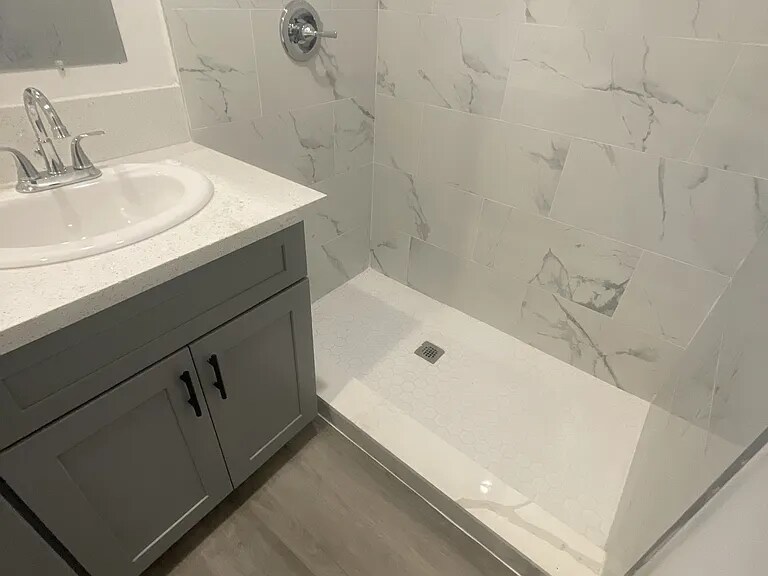 Building Photo - 1054 N F St