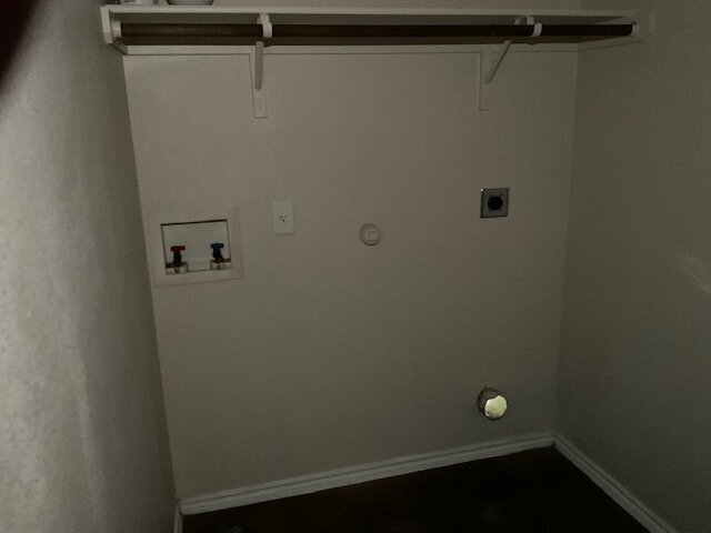 Building Photo - 3/2 Home with a Yard and Central AC