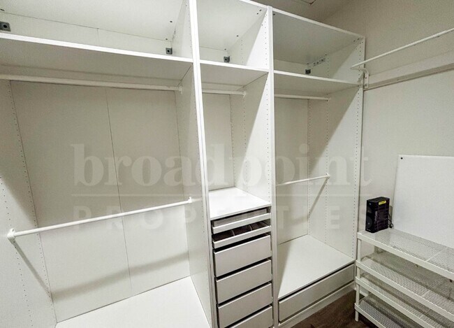 Building Photo - 35759 Garrano Ln
