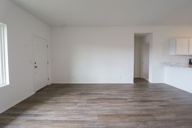 Building Photo - 3 Bed | 2 Bath | New Build in Bixby
