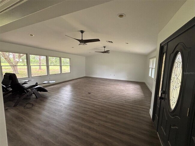 Building Photo - 7910 Kennedy Ln