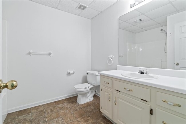 Building Photo - 204 Red Fox Ct