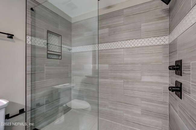 Building Photo - 1228 Willow Ct