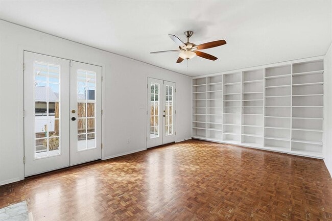 Building Photo - 6631 Valleyside Rd