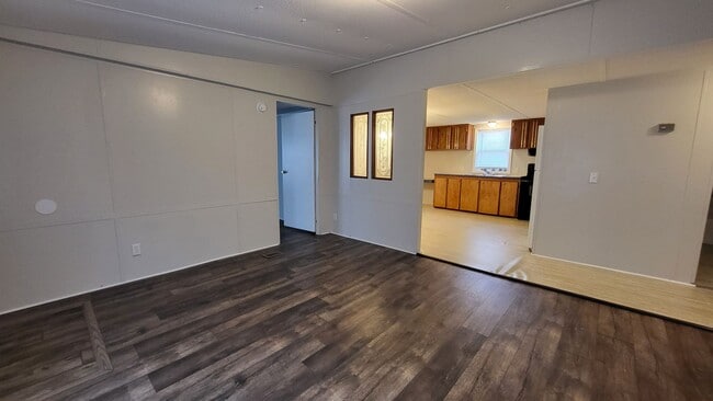 Building Photo - 3-Bedroom 2-bath double wide