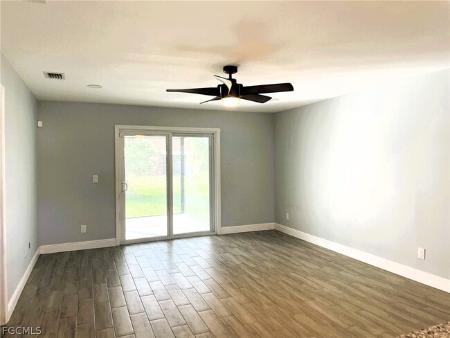 Building Photo - 638 SE 13th Ave